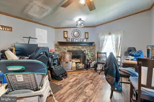 320 Caravan Ct, Middletown, PA 17057 - Photo 11