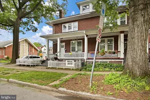 1961 Chestnut St, Harrisburg, PA 17104 - Photo 3
