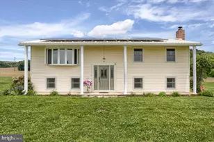 95 Pawnee Ln, Halifax, PA 17032 - Photo 3