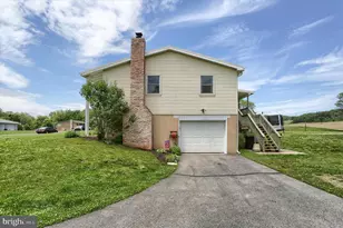 95 Pawnee Ln, Halifax, PA 17032 - Photo 5