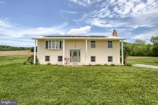 95 Pawnee Ln, Halifax, PA 17032 - Photo 1