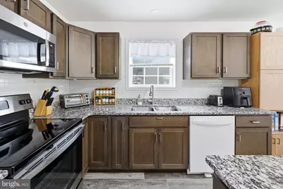 2318 Bartlett Road, Harrisburg, PA 17110 - Photo 7