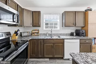 2318 Bartlett Rd, Harrisburg, PA 17110 - Photo 7
