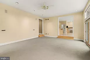 2394 Forest Hills Dr, Harrisburg, PA 17112 - Photo 17