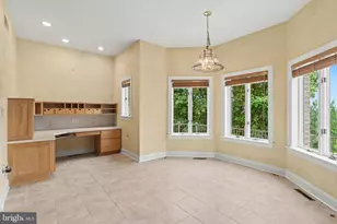 2394 Forest Hills Dr, Harrisburg, PA 17112 - Photo 13