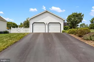 6414 Churchill Rd, Harrisburg, PA 17111 - Photo 55