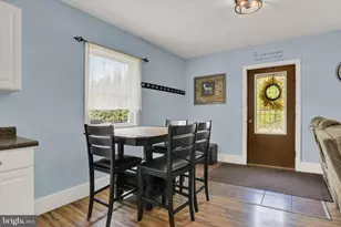 239 Hill St, Lykens, PA 17048 - Photo 9