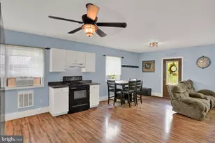 239 Hill St, Lykens, PA 17048 - Photo 13