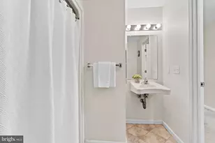 128 Hiddenwood Dr, Harrisburg, PA 17110 - Photo 21