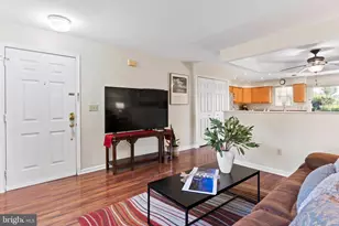 128 Hiddenwood Dr, Harrisburg, PA 17110 - Photo 5