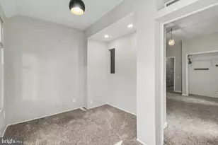 1710 Green St, Harrisburg, PA 17102 - Photo 17