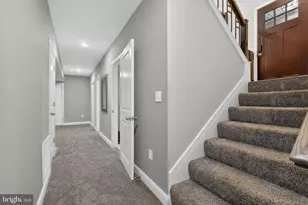 141 Huckleberry Ln, Harrisburg, PA 17112 - Photo 37