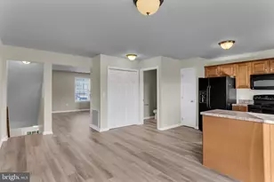 722 Gregs Dr, Harrisburg, PA 17111 - Photo 15