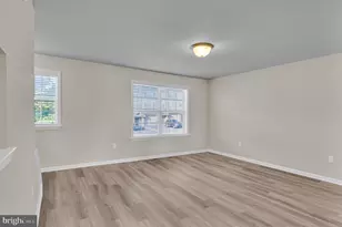 722 Gregs Dr, Harrisburg, PA 17111 - Photo 9