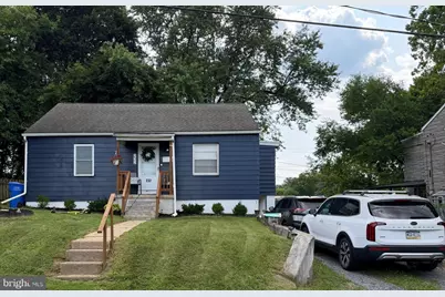 232 S Harrisburg Street, Harrisburg, PA 17113 - Photo 1