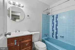 1024 Buttonwood Dr, Harrisburg, PA 17109 - Photo 11