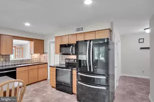 118 Sand Rd, Hershey, PA 17033 - Photo 17