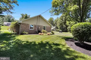 118 Sand Rd, Hershey, PA 17033 - Photo 7