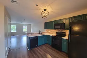 2135 N 2nd St, Harrisburg, PA 17110 - Photo 3