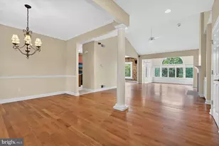 2477 Zell Ct, Hummelstown, PA 17036 - Photo 7