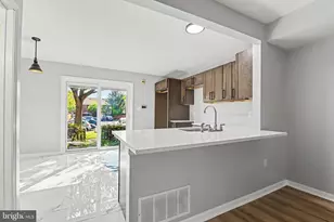 1223 N 3rd St, Harrisburg, PA 17102 - Photo 5