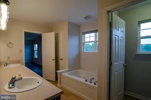107 Peregrine Ln, Hummelstown, PA 17036 - Photo 25