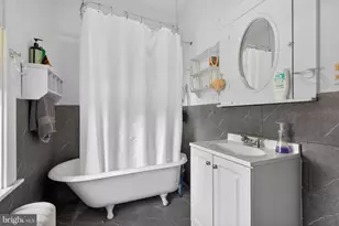 1222 Green St, Harrisburg, PA 17102 - Photo 17