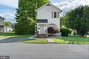 34 Half St, Hershey, PA 17033 - Photo 1