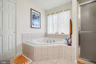 7322 Cobble Stone Dr, Harrisburg, PA 17112 - Photo 17