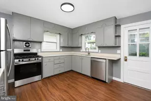 1425 Harding Ave, Hershey, PA 17033 - Photo 5