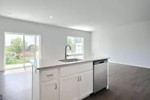 7855 Oakbrook Dr, Harrisburg, PA 17112 - Photo 15