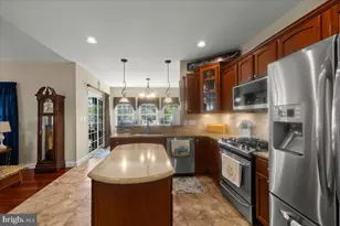 4736 Chatham Way, Harrisburg, PA 17110 - Photo 17