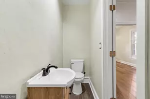 1851 Spencer St, Harrisburg, PA 17104 - Photo 23
