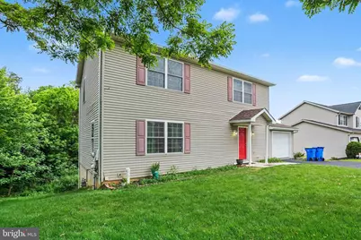 725 Lindenwood Lane, Harrisburg, PA 17113 - Photo 3