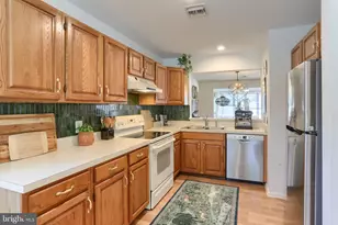 240 Crescent, Hershey, PA 17033 - Photo 11