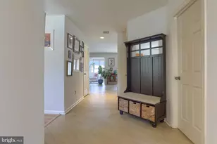 240 Crescent, Hershey, PA 17033 - Photo 7