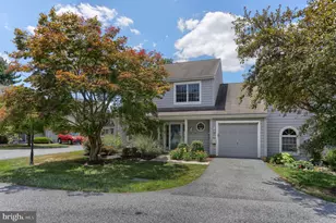 240 Crescent, Hershey, PA 17033 - Photo 3