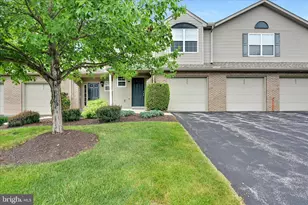 235 Thrush Dr, Hummelstown, PA 17036 - Photo 1