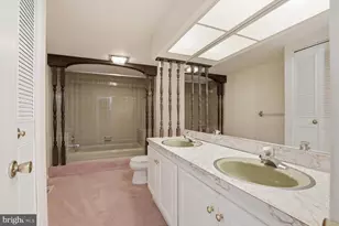 387 Yorktown Rd, Hershey, PA 17033 - Photo 29