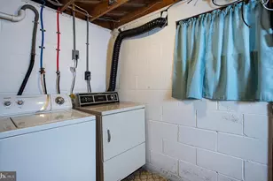 831 Main St, Harrisburg, PA 17113 - Photo 33