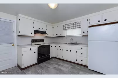 831 Main Street, Harrisburg, PA 17113 - Photo 17