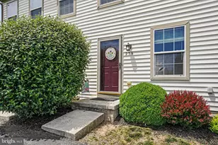 239 Buckley Dr, Harrisburg, PA 17112 - Photo 3