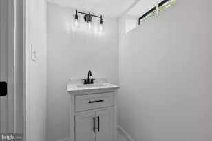 550 S 60th St, Harrisburg, PA 17111 - Photo 23