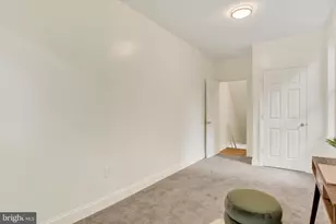 338 Hamilton St, Harrisburg, PA 17102 - Photo 11