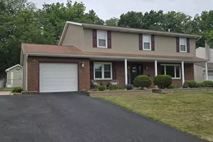 7949 Bayard Dr, Hummelstown, PA 17036 - Photo 19