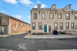 1920 N 4th St, Harrisburg, PA 17102 - Photo 1