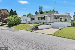 4703 Clarendon St, Harrisburg, PA 17109 - Photo 1