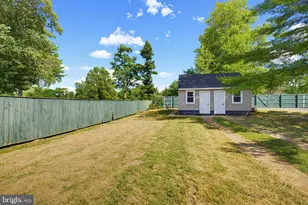 432 E Derry Rd, Hershey, PA 17033 - Photo 31
