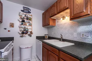 907 Rhue Haus Ln, Hummelstown, PA 17036 - Photo 23