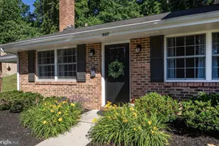 907 Rhue Haus Ln, Hummelstown, PA 17036 - Photo 15